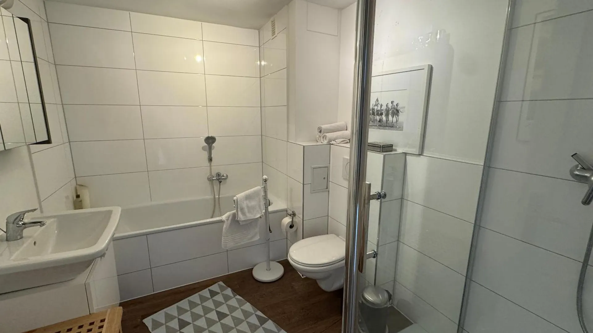 City Residence H14 - Prime Location - Perfect For Business & Lifestyle Hamburgo Alemanha